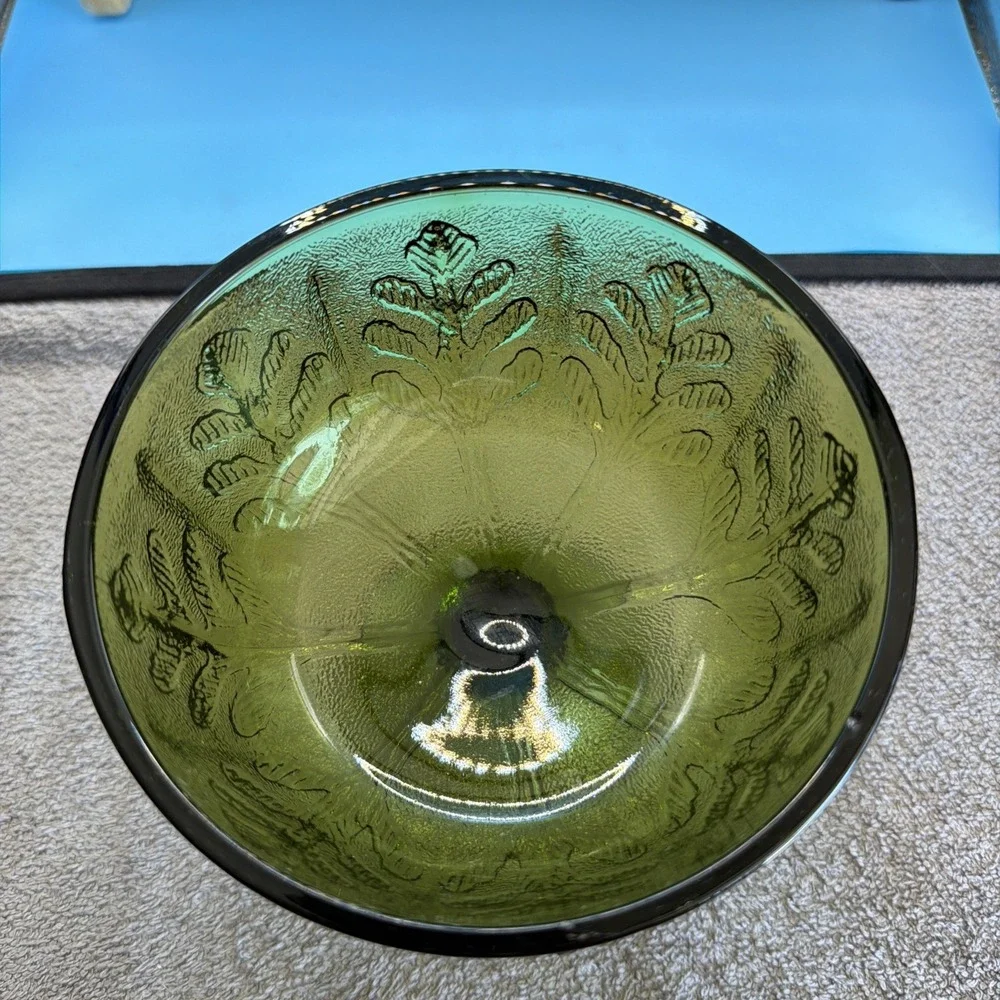 Vtg 1978 Olive Avocado Green Pressed Glass Oak Leaf Design Pedestal Vase Dish